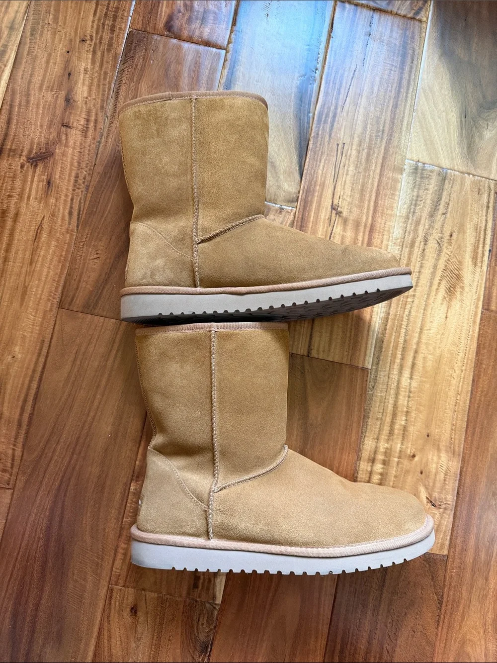 Koolaburra by ugg
